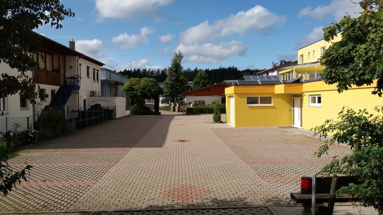 Motel Am Highway Althengstett 外观 照片